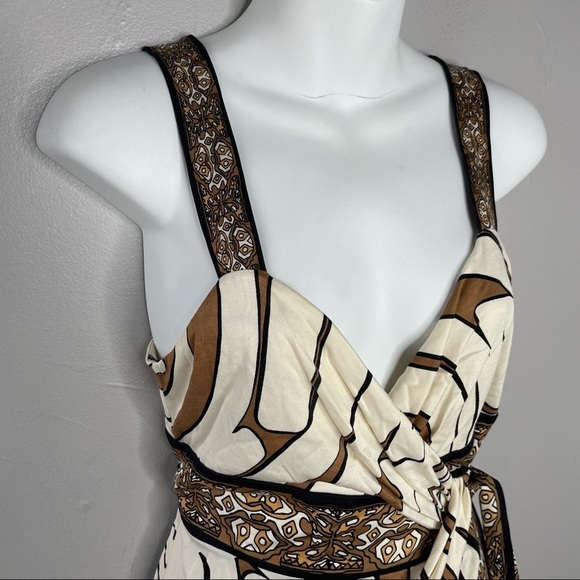 Diane Von Furstenberg SILK Brown and White Dress - Picture 3 of 8